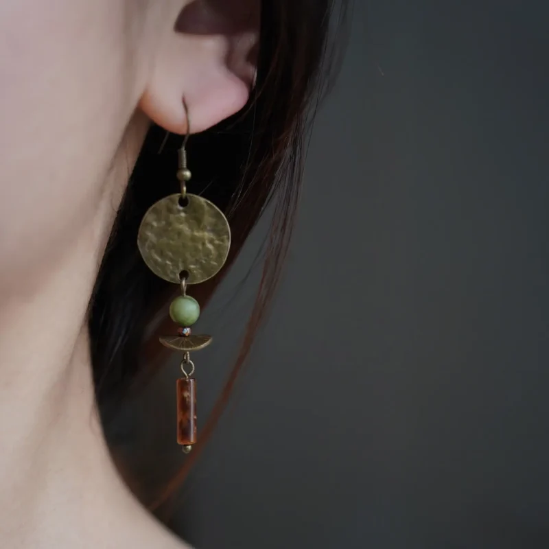 Vintage tiger’s eye earrings with antique brass accents for daily wear