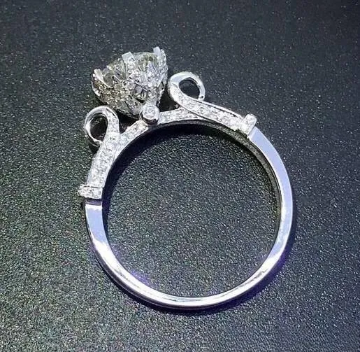 A close-up of a diamond ring designed for maximum comfort, featuring a smooth inner surface and an ergonomic design for pleasant everyday wear.