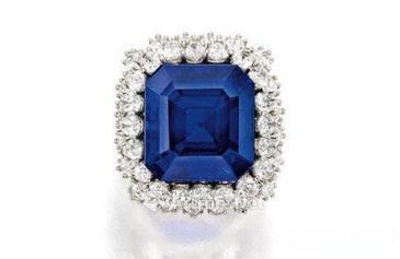 27.68ct square-cut Kashmir sapphire ring set in 18K white gold with 5.70ct diamond accents, rare sapphire auction piece