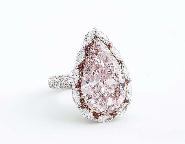 A ring featuring a ten-prong setting, with the gemstone securely held by ten prongs, offering exceptional stability and a sophisticated, intricate design.