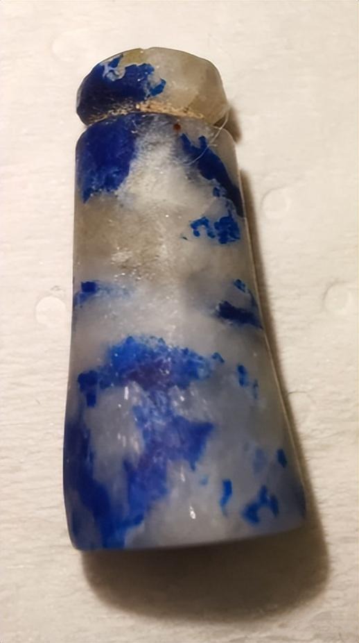 Lapis lazuli jewelry, symbolizing celestial beauty and prized in ancient civilizations.