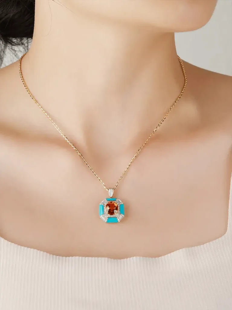 PeonyJewels custom Fenda blue sapphire pendant 18K gold necklace, set with natural turquoise and diamonds.