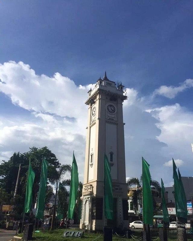 A historic clock tower in a Sri Lankan city, symbolizing the nation often dubbed the real-life "Gemstone Kingdom," which yields nearly all major gemstone varieties found globally.